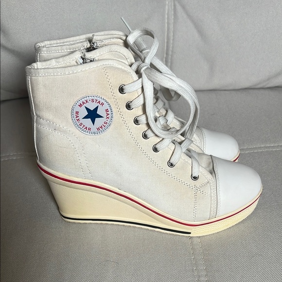 Max Star YuFu Star Woman’s White Wedge High-Top Size 6 EU 39 - Picture 3 of 10